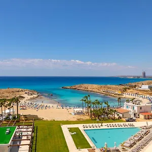 https://chrysomare-beach-hotel-and-resort.hotelsatayianapa.com